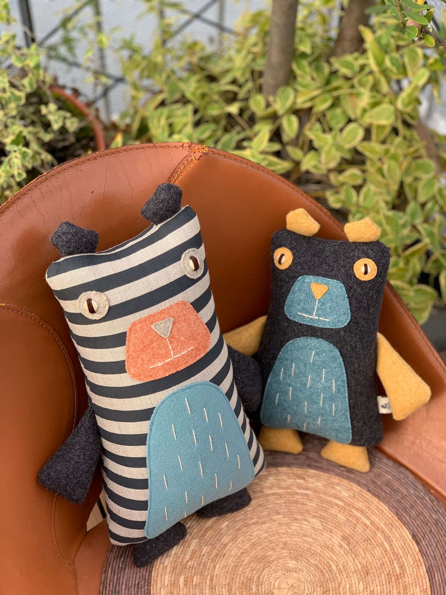 カラパウ/クマのトモ(TOMO) おしゃれな大人のぬいぐるみ